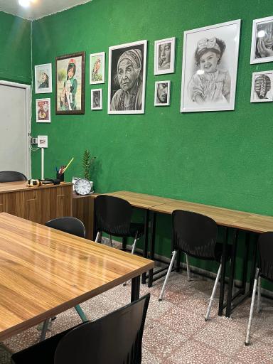 عکس آموزشگاه نقاشی  تمام رخ