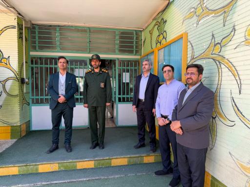 عکس دبیرستان البرز دانشگاه