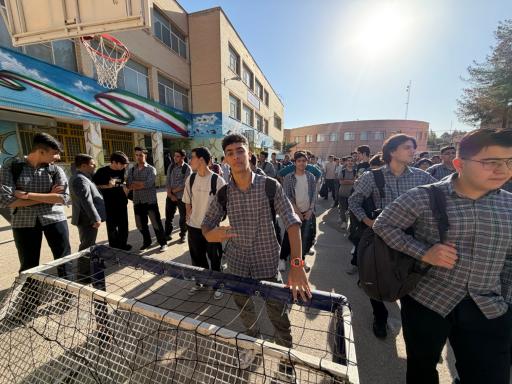 عکس دبیرستان البرز دانشگاه