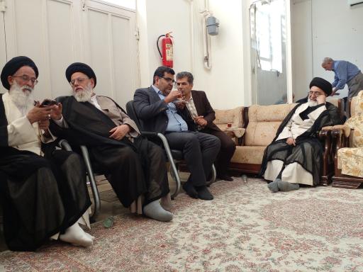عکس دفتر آیت‌الله حاج سید علیرضا حیدری