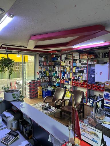 عکس فروشگاه علیرضا صادقی 