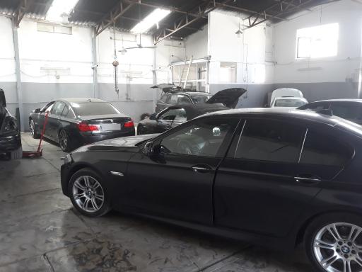 عکس کلینیک تعمیرات مونیخ سرویس