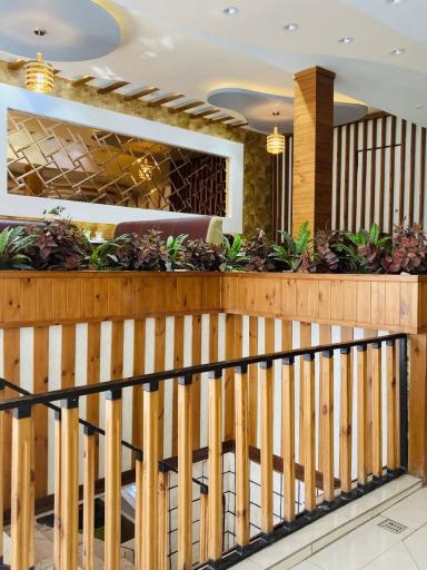 عکس بستنی فروشی شیر حسین یزدی