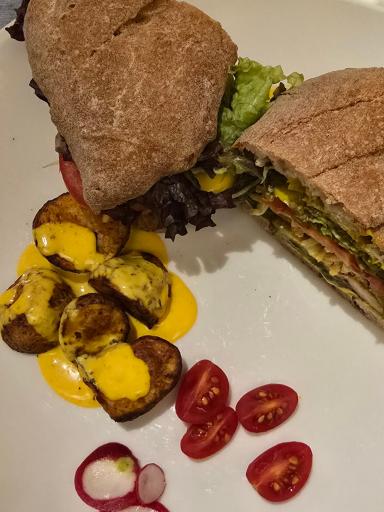 عکس کافه آگر