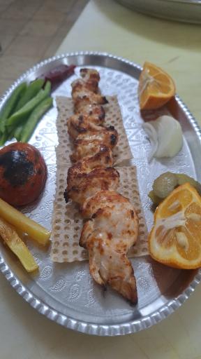 عکس آشپزخانه بیرون بر امیرکبیر