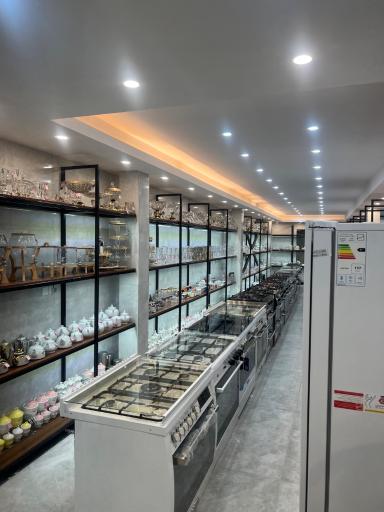 عکس فروشگاه لوازم خانگی شریفی