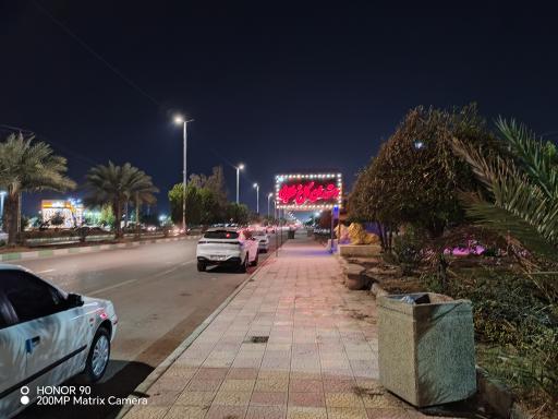 عکس رستوران و فست فود کاخ طلایی