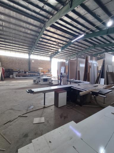 عکس کابینت کمددیواری ساختارشکن