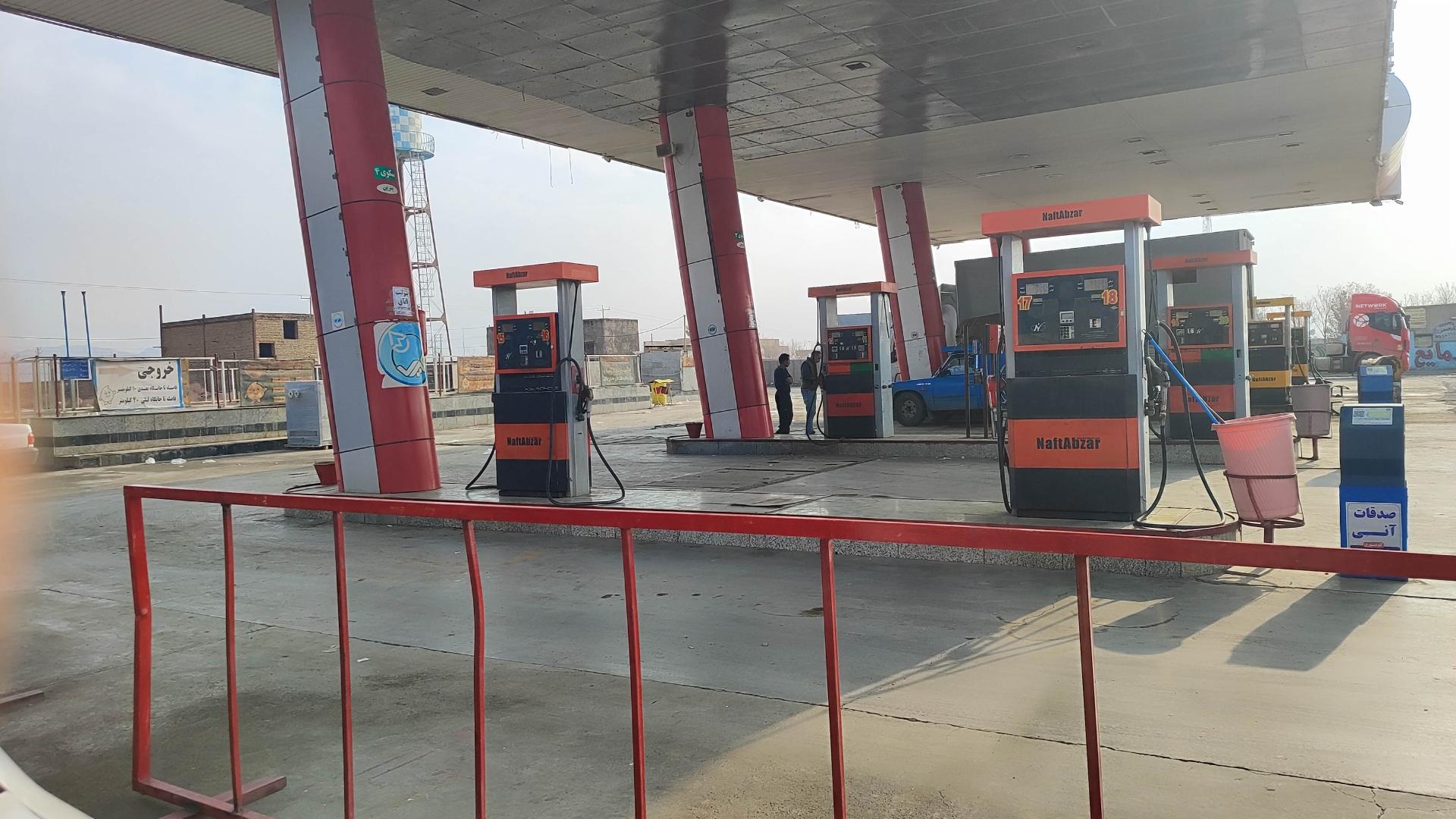 عکس جایگاه آفتاب شرق (بنزین و CNG)