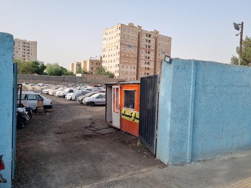 عکس پارکینگ شبانه روزی امیر 