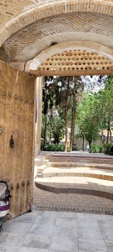 عکس گذر تاریخی شاه حمزه