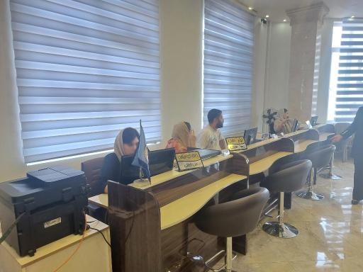 عکس آژانس هواپیمایی تاوگشت