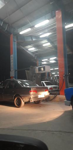 عکس پمپ گاز CNG قلعه شور