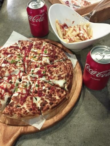 عکس پیتزا کارن