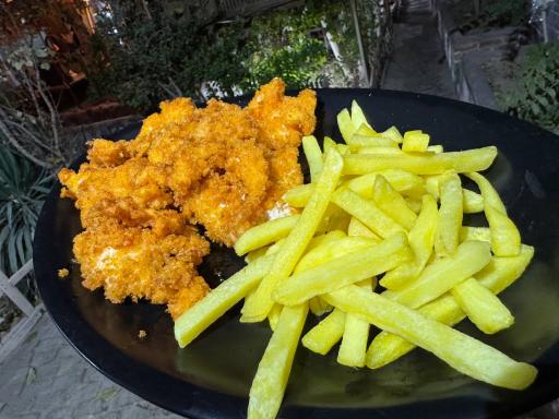 عکس رستوران سنتی شمعدونی