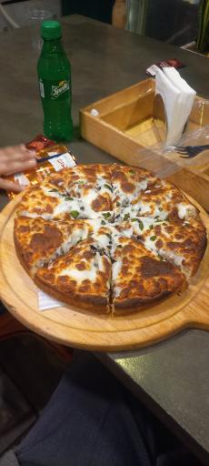 عکس پیتزا کارن