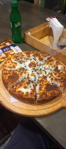 عکس پیتزا کارن