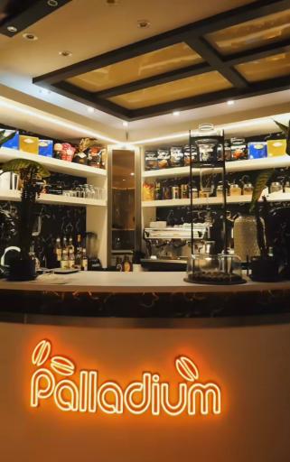 عکس کافه پالادیوم