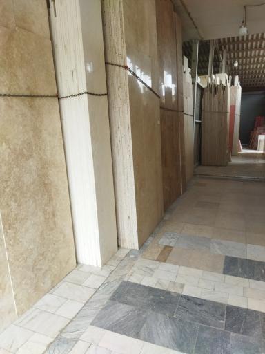 عکس سنگ‌ فروشی‌ کوهدشت‌