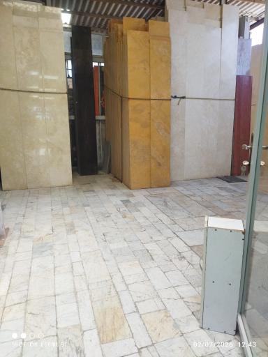 عکس سنگ‌ فروشی‌ کوهدشت‌