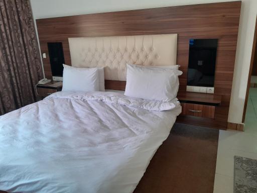 عکس هتل شایلی کیش