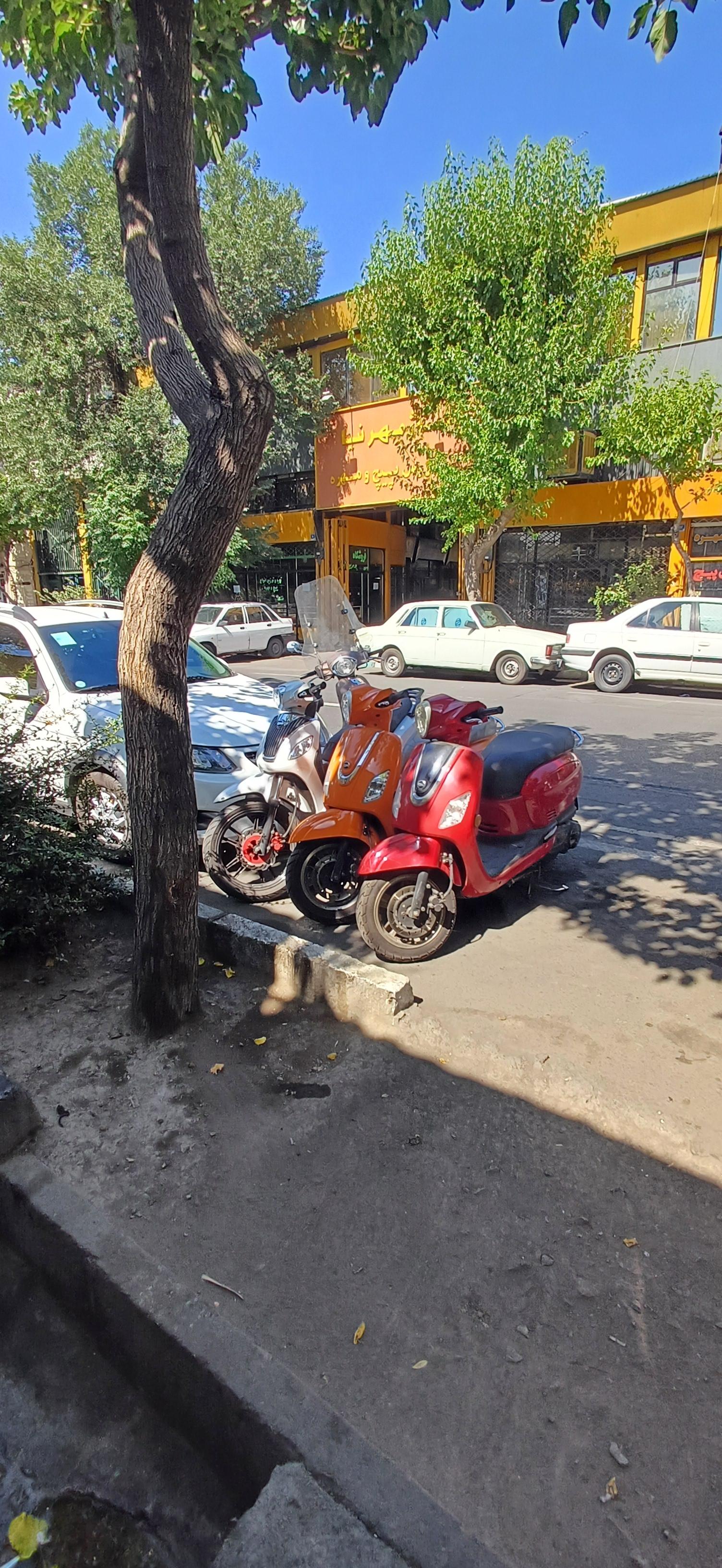 عکس نمایندگی دینو موتور خدمات پس از فروش 