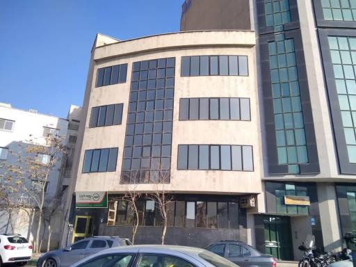 عکس بیمه البرز لطفی