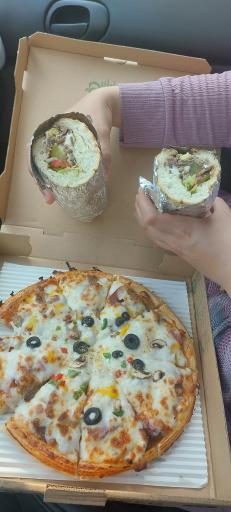 عکس فست‌فود آرش اژدر