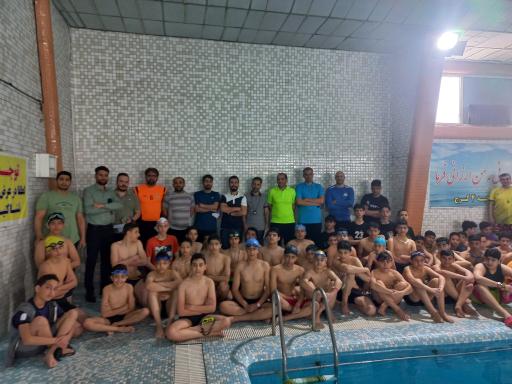 عکس آکادمی آموزش شنا کرج دکتر رضوی
