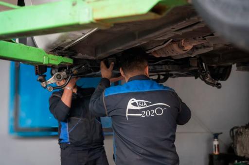 عکس تعمیرگاه هیوندا کیا آسیا 2020