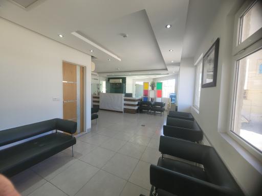 عکس دندانپزشکی دکتر ابوطالبی