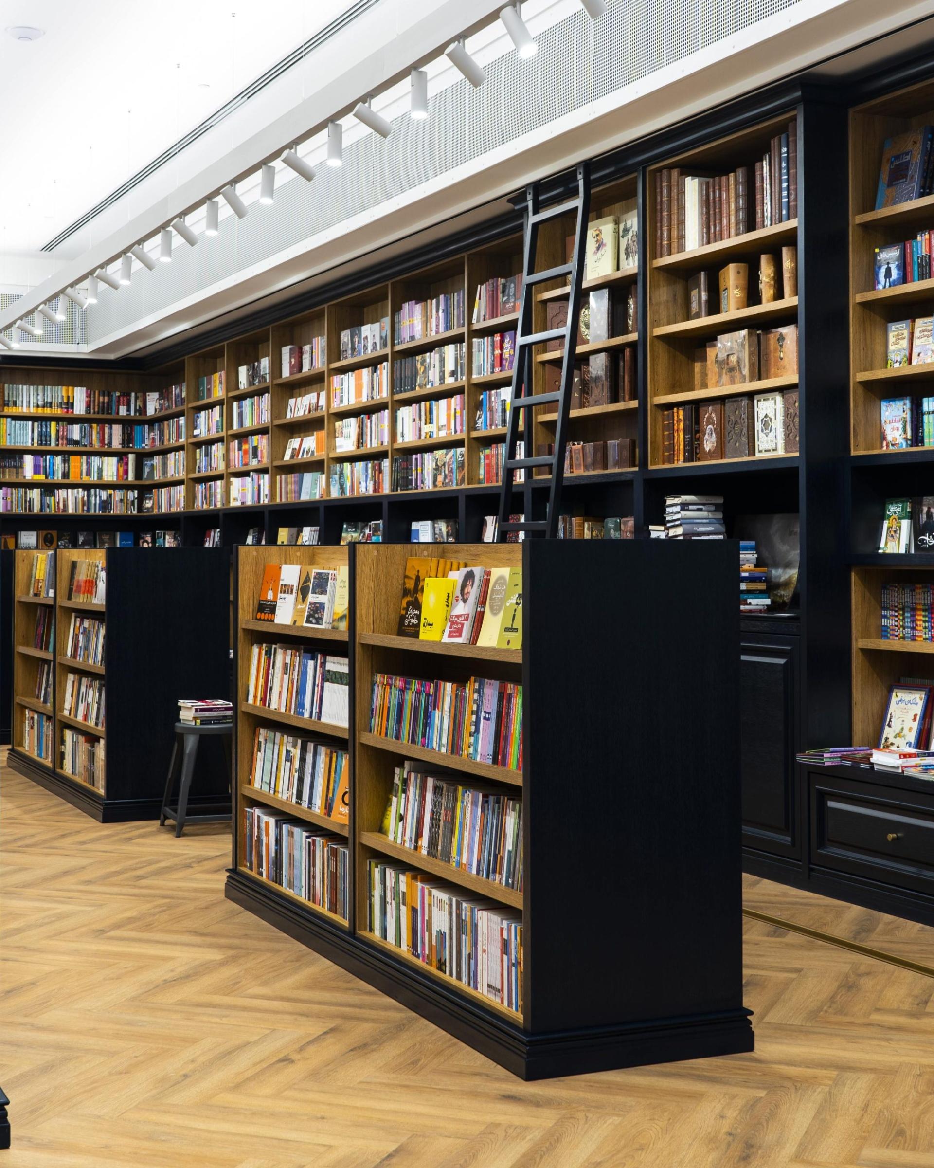 عکس بوکلند (شعبه مارکیز)