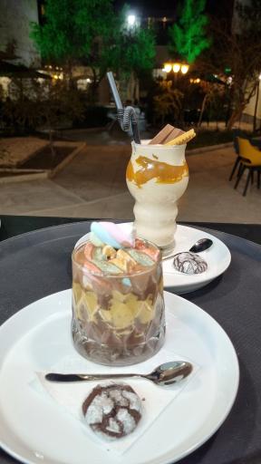 عکس کافه هومان