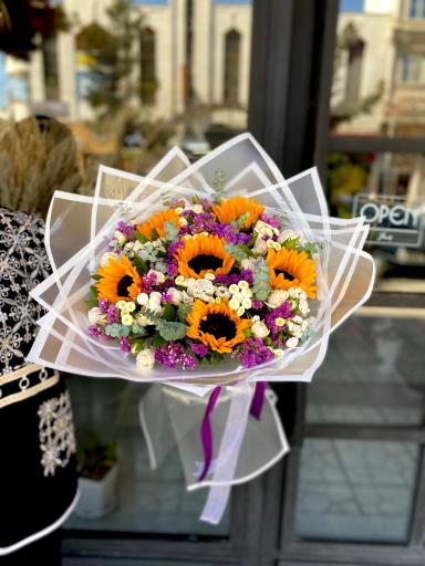 عکس گل فروشی کاغذی