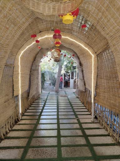 عکس سفره خانه سنتی ماهوینا