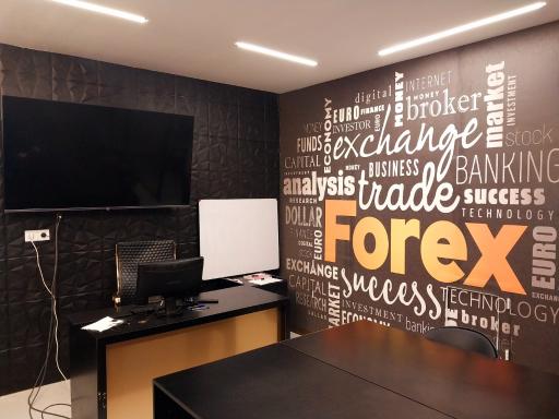 عکس آموزشگاه تجارت فارکس 