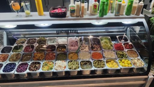 عکس رستوران مزه طوری