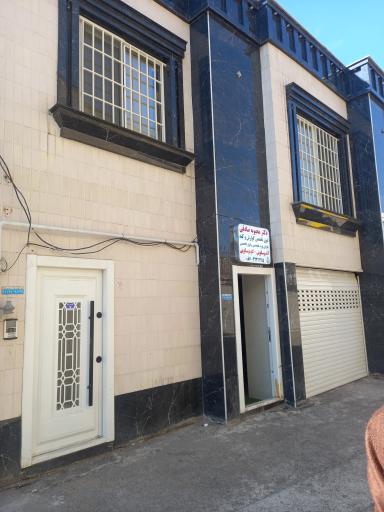 عکس دکتر محبوبه صادقی (فوق تخصص داخلی)