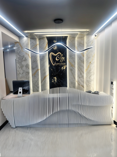 عکس ساختمان دندانپزشکان برتران