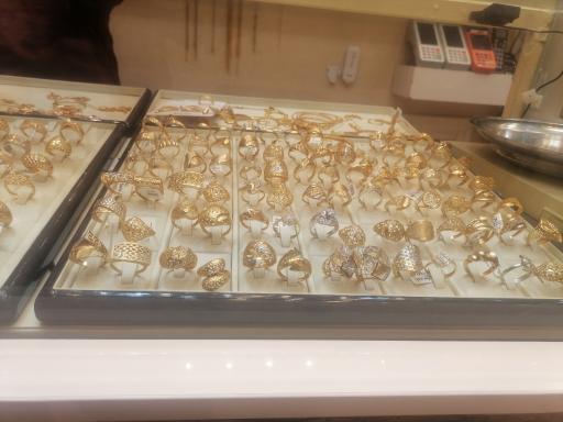 عکس طلا فروشی زرسرا 
