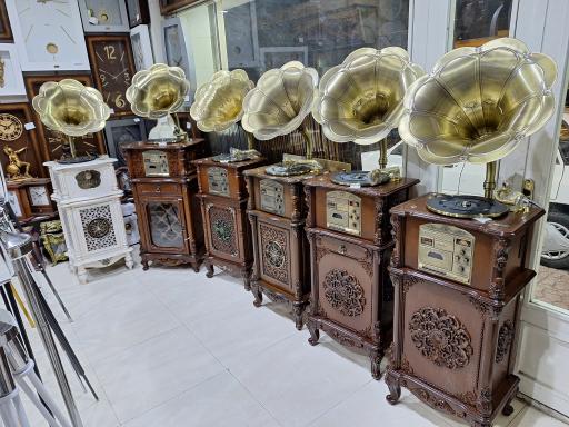 عکس ساعت ستاره البرز