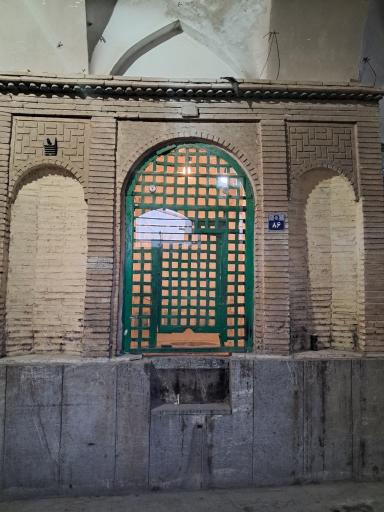 عکس بازارچه علی قلی آقا