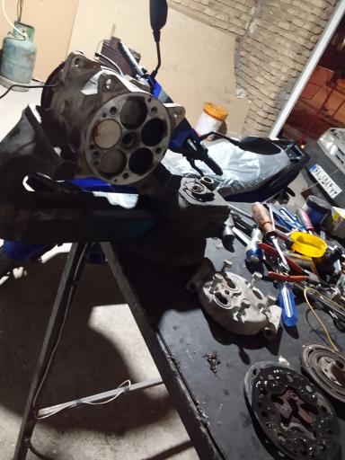 عکس مکانیک و باطری سازی صدرا