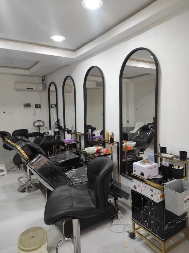 عکس سالن زیبایی رها بیوتی 