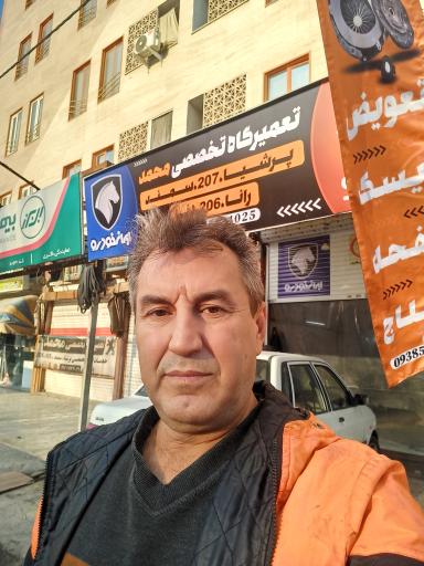 تعمیرگاه مکانیکی و جلوبندی محمد 