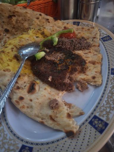 عکس کباب بریانی عشایر شعبه 4