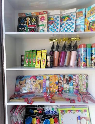 عکس دفتر فنی و نوشت افزار آقامعلم