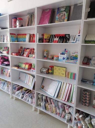 عکس دفتر فنی و نوشت افزار آقامعلم