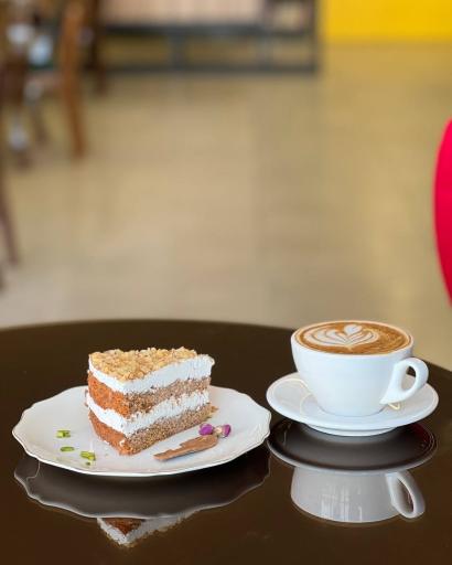 عکس کافه چیاکو