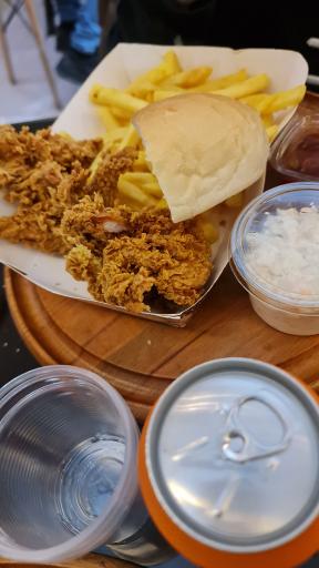 عکس پیتزا پیتزا شعبه بندر انزلی